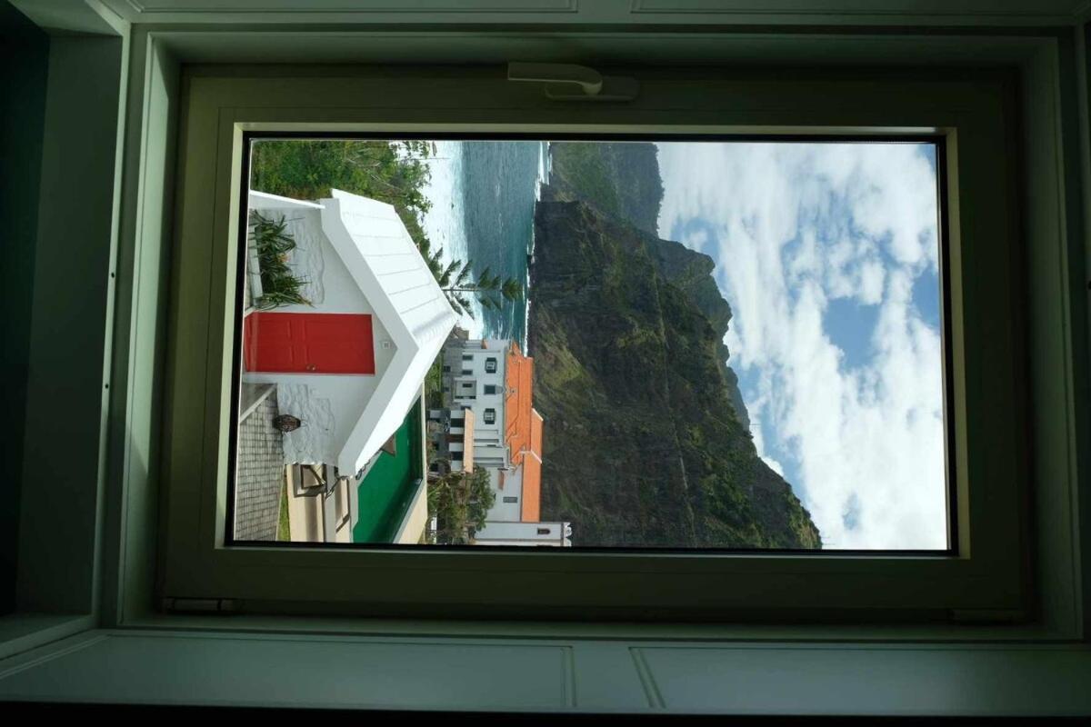 ポンタ・デルガダ Casa Del Mar- Wonderfull Sea Views & Swimming Poolヴィラ エクステリア 写真